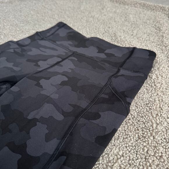 Lululemon Invigorate High-Rise 25" Tight - Size 6 - Picture 2 of 7